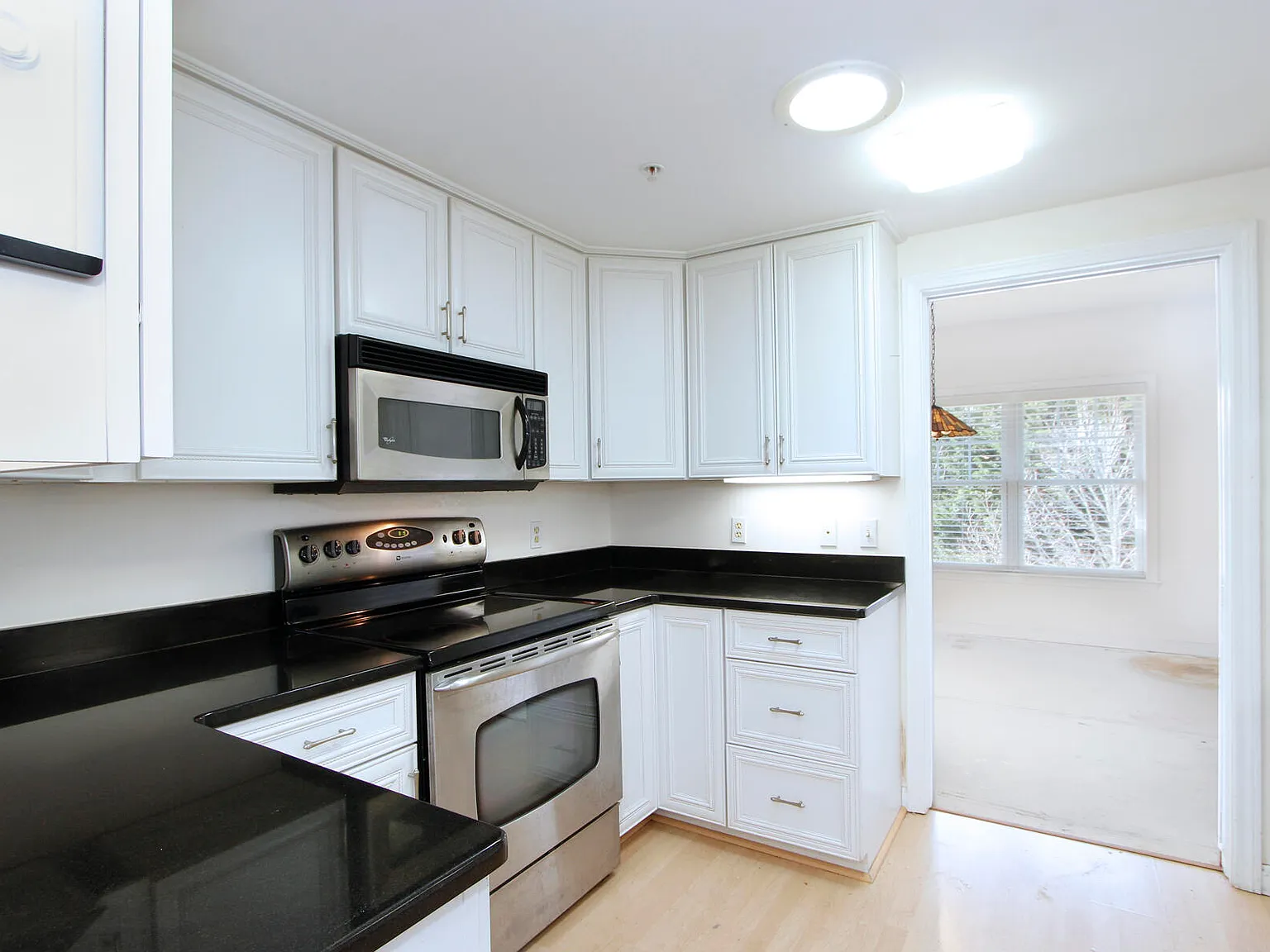 18 West Road #307 - Photo 3