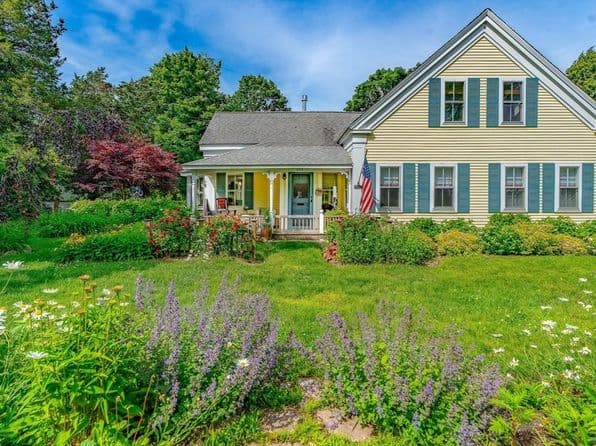 955 Main St, Barnstable