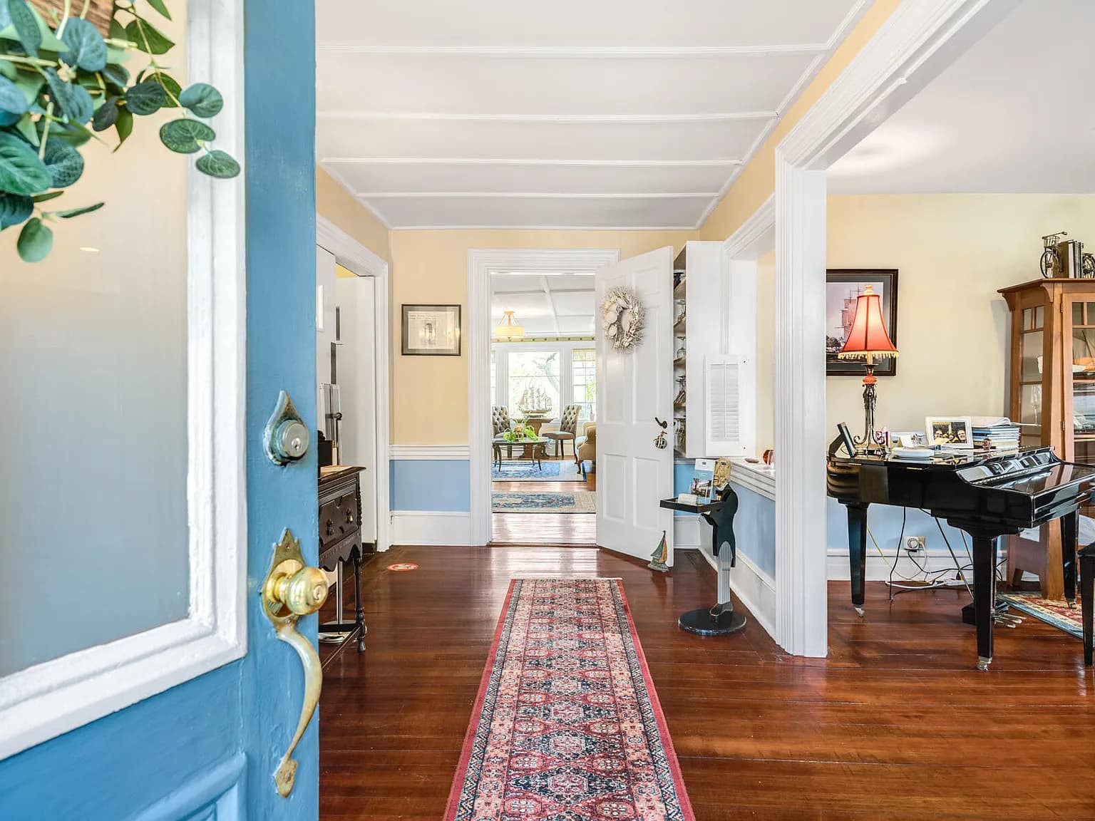 1861 Main Street - Photo 2