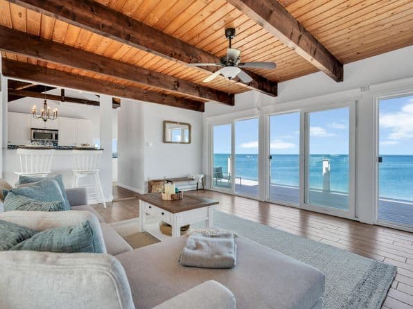 90 Salt Marsh Road, East Sandwich