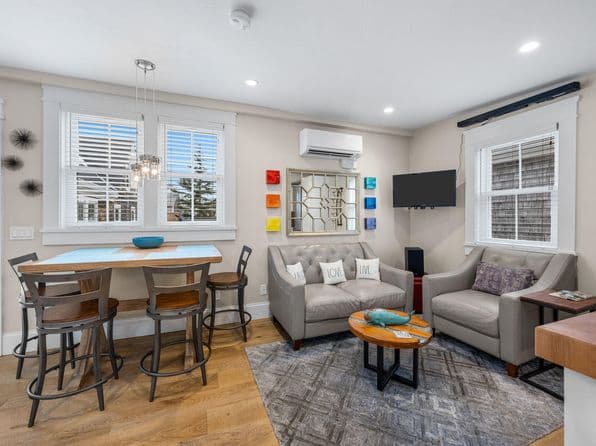 9A Conwell Street #4, Provincetown