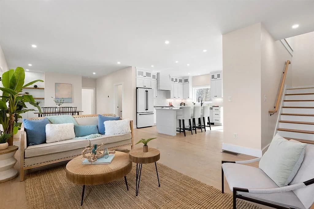 817 Race Ln - Photo 5