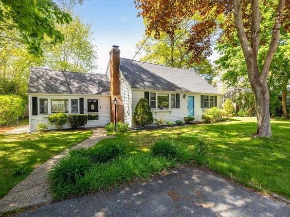 19 ANTHONY Road, West Yarmouth