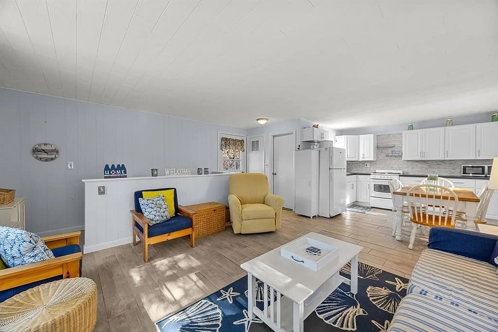 7 Great Hollow Rd Unit 50 - Photo 6