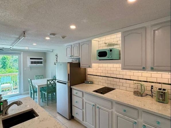 141 Main Street #23, West Dennis