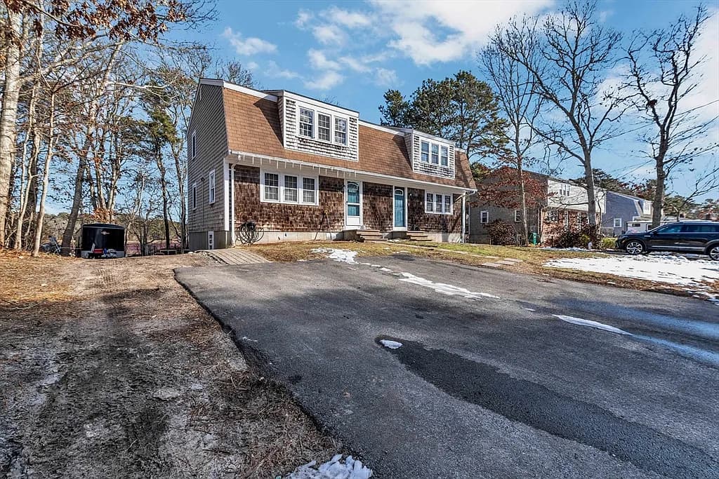 22-24 Wildwood Path - Photo 2