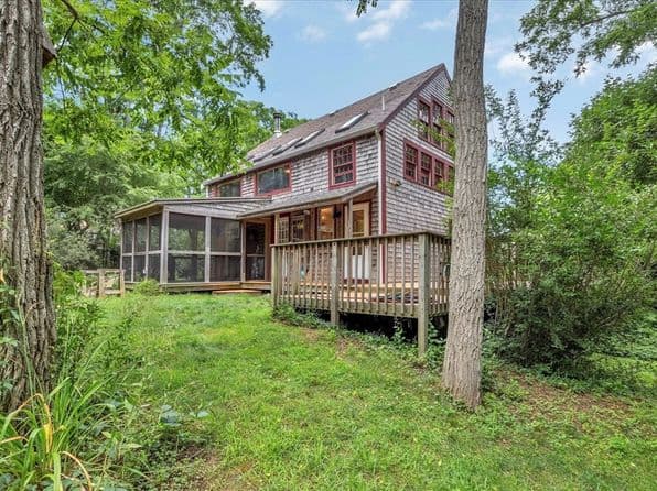 390 Route 6a #B, East Sandwich