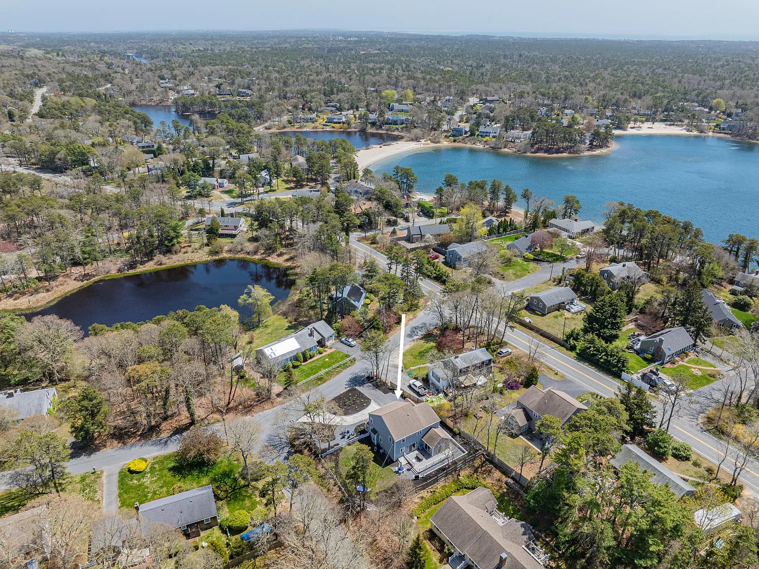 8 Lakeway Lane - Photo 1