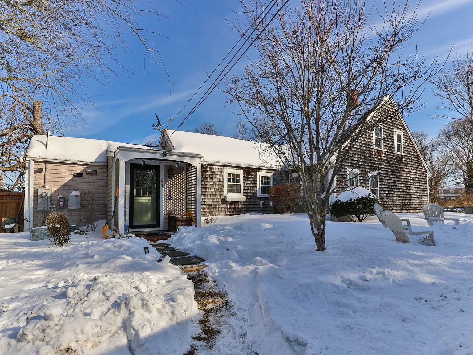 138 Chase Street - Photo 4