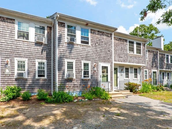 300 Falmouth Road APT 21C, Mashpee