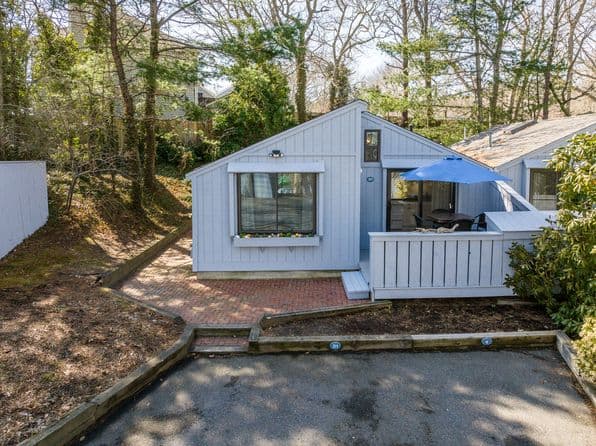 251 Shore Drive UNIT D1, Mashpee