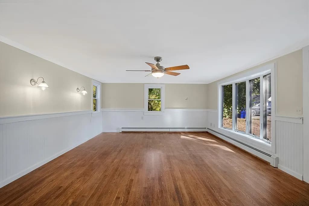 254 Barlows Landing Rd - Photo 2