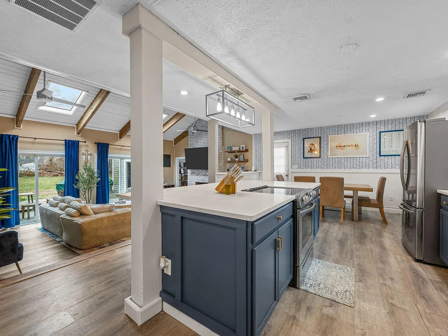 17 Kensington Drive - Photo 4