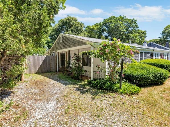 10 Margaret Joseph Road UNIT 10, Yarmouth Pt