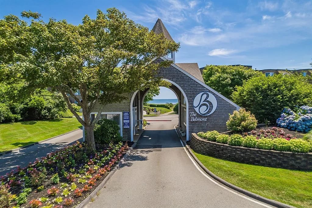 1 Belmont Rd #Townhouse 22 - Photo 1