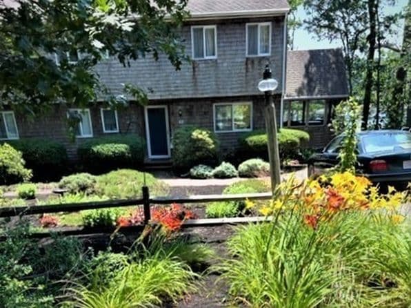 35 Duncan Ln, Chatham