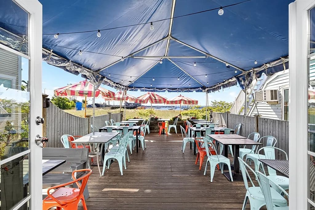 269 271st St - Photo 4