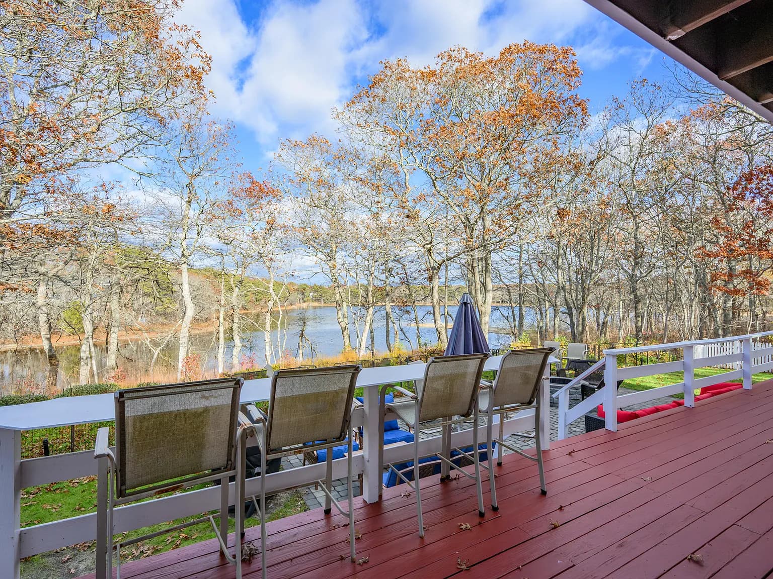 11 Elizabeth Lane - Photo 3