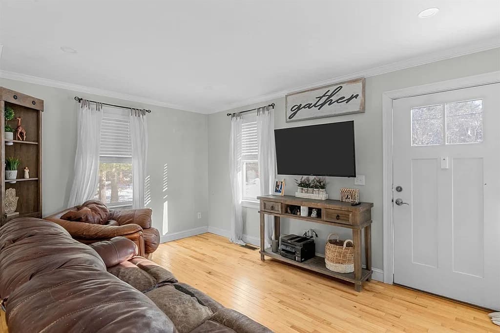 1597 Santuit Newtown Rd - Photo 6