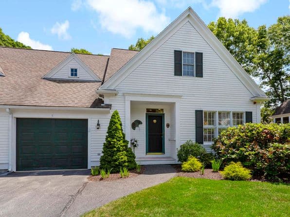 5 Mayfair Court UNIT 5, Mashpee