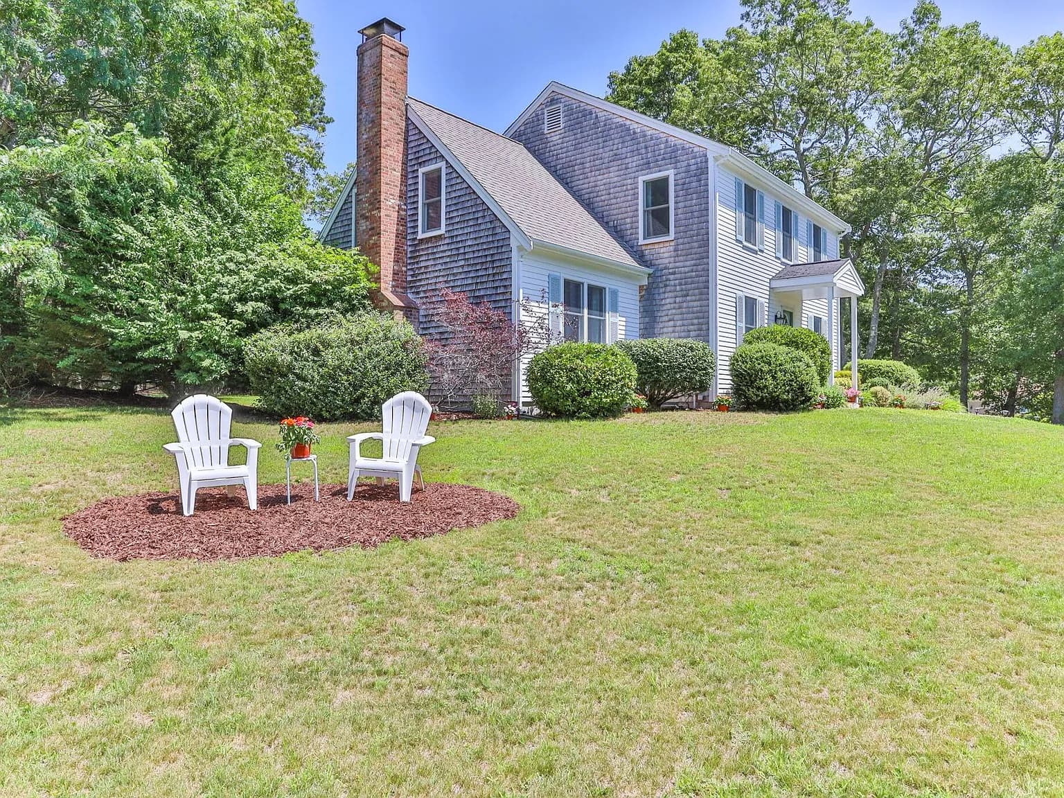 36 Waltham Circle, West Yarmouth