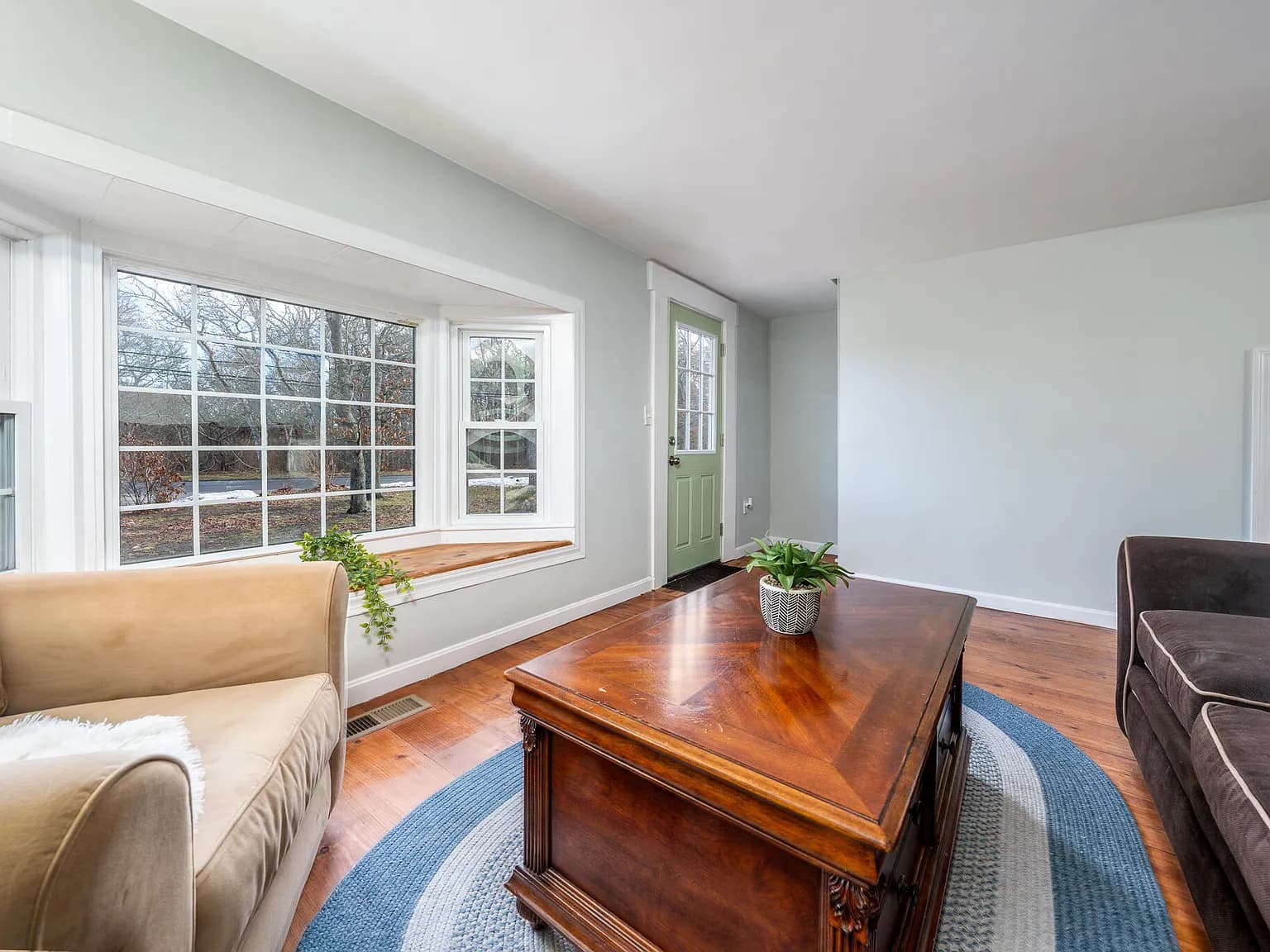 37 Regional Avenue - Photo 3