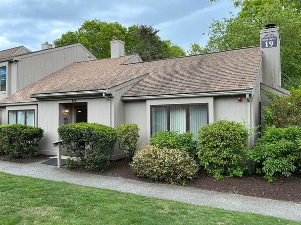 481 Buck Island Road APT 19J, West Yarmouth