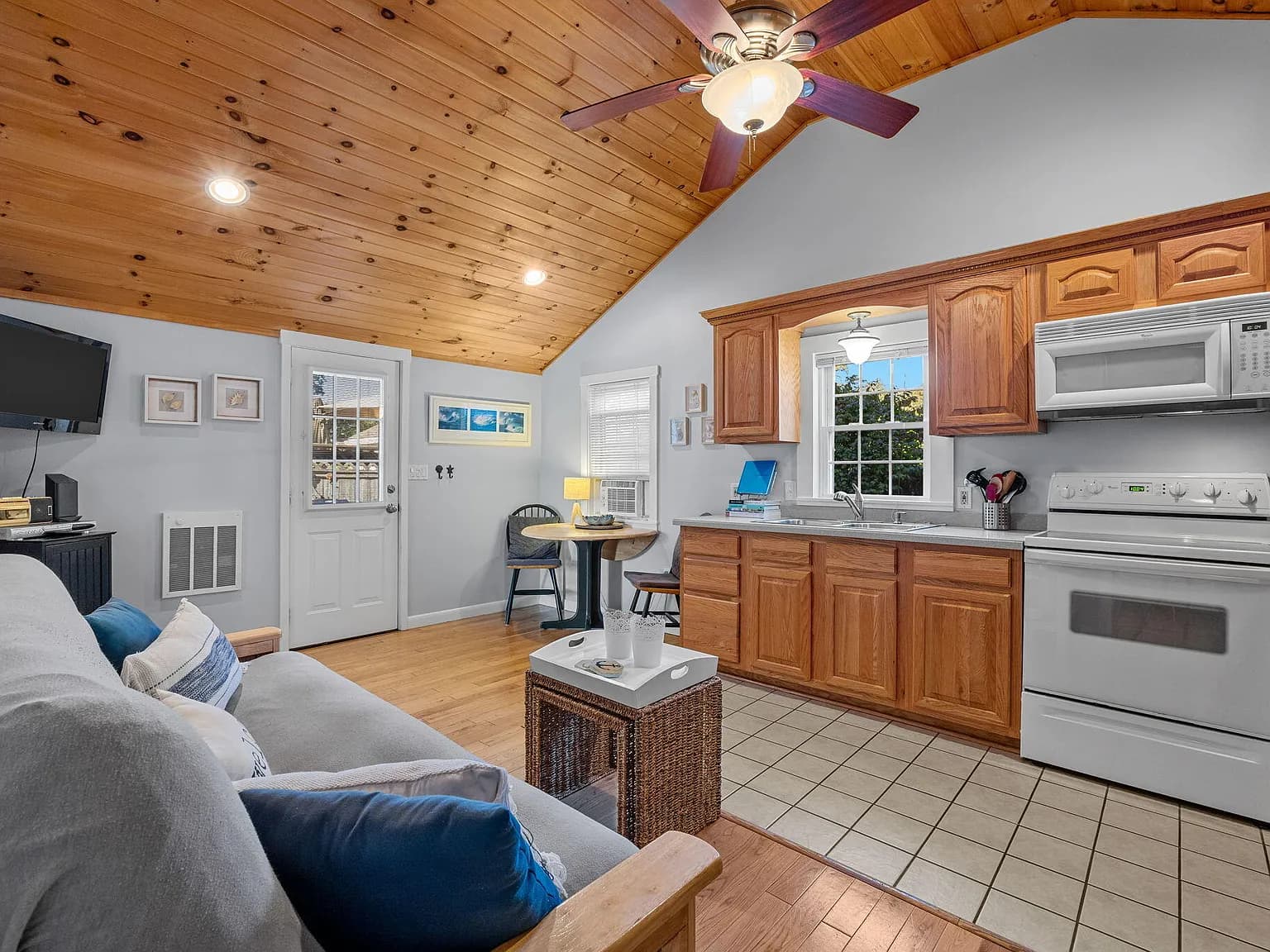 2032 State HWY RTE 6 #F/ (6), Wellfleet