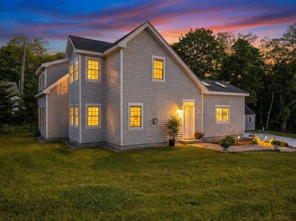 15 Squires Pond Lane, Wellfleet