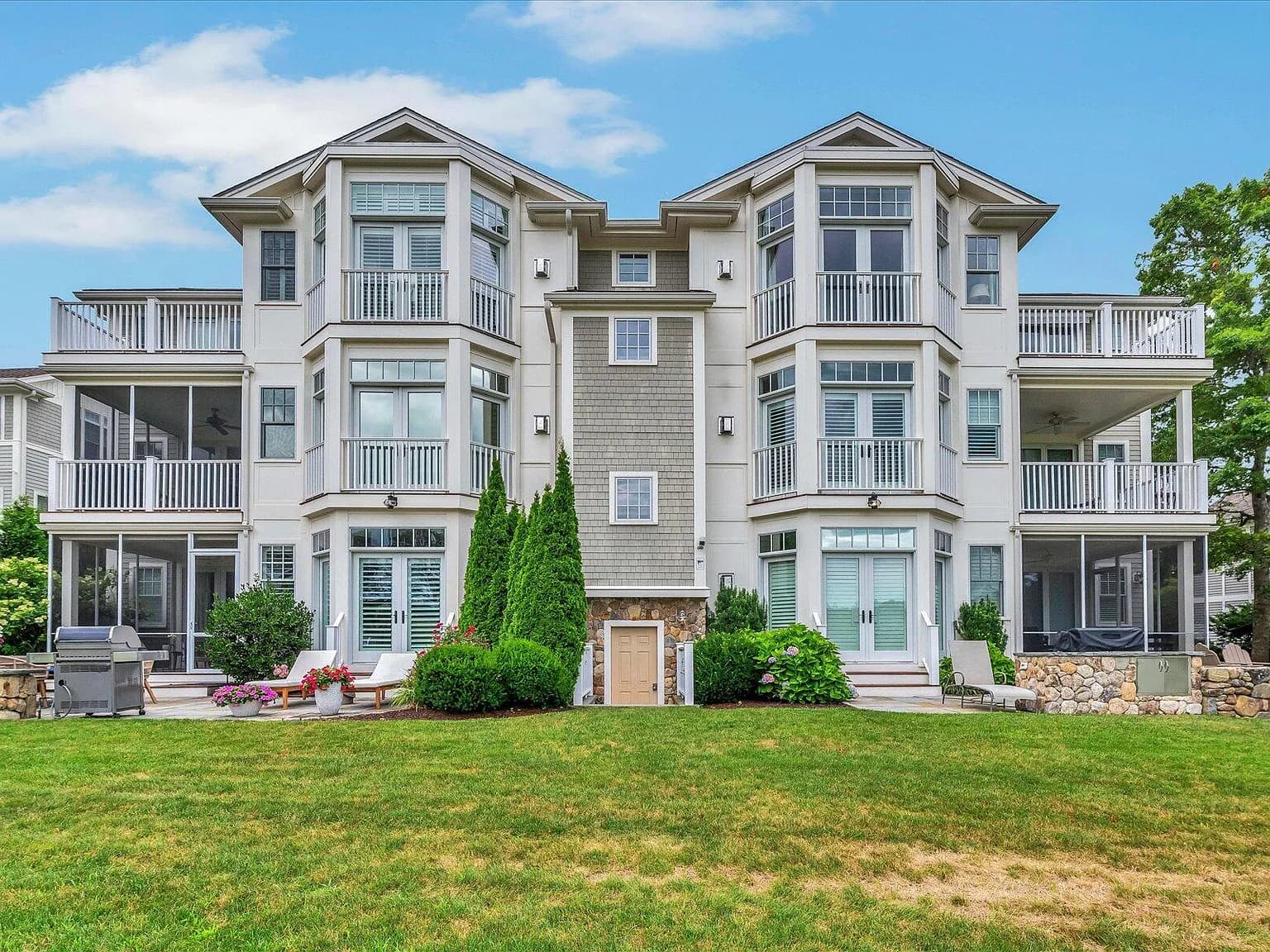 70E Simons Road - Photo 3