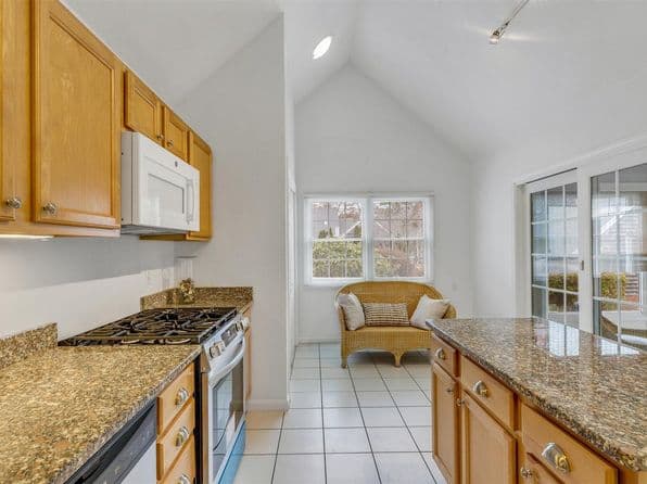 9 Red Cedar Road UNIT 9, Mashpee