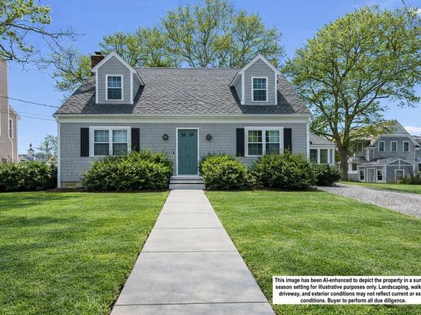 24 Montgomery Court, Falmouth