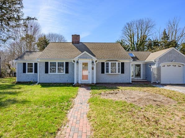 129 Park Ave, Barnstable