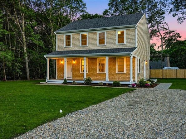 41 Avalon Drive, East Falmouth