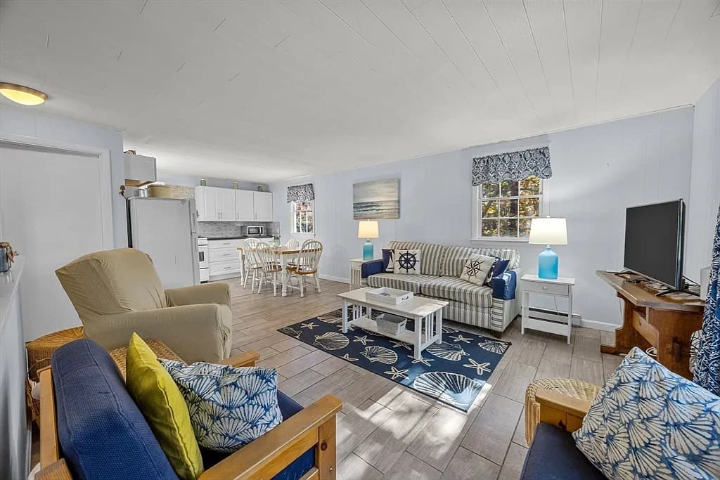 7 Great Hollow Rd Unit 50 - Photo 5