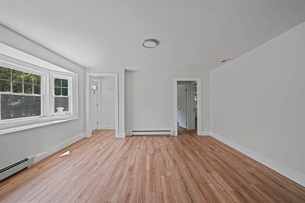 282 Parker Rd - Photo 6