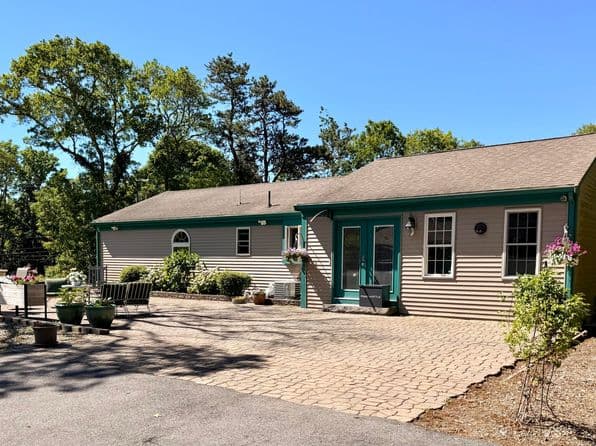 12 Ox Bow Road, East Falmouth