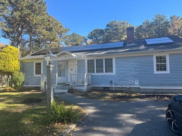 28 Hoover Road, West Yarmouth