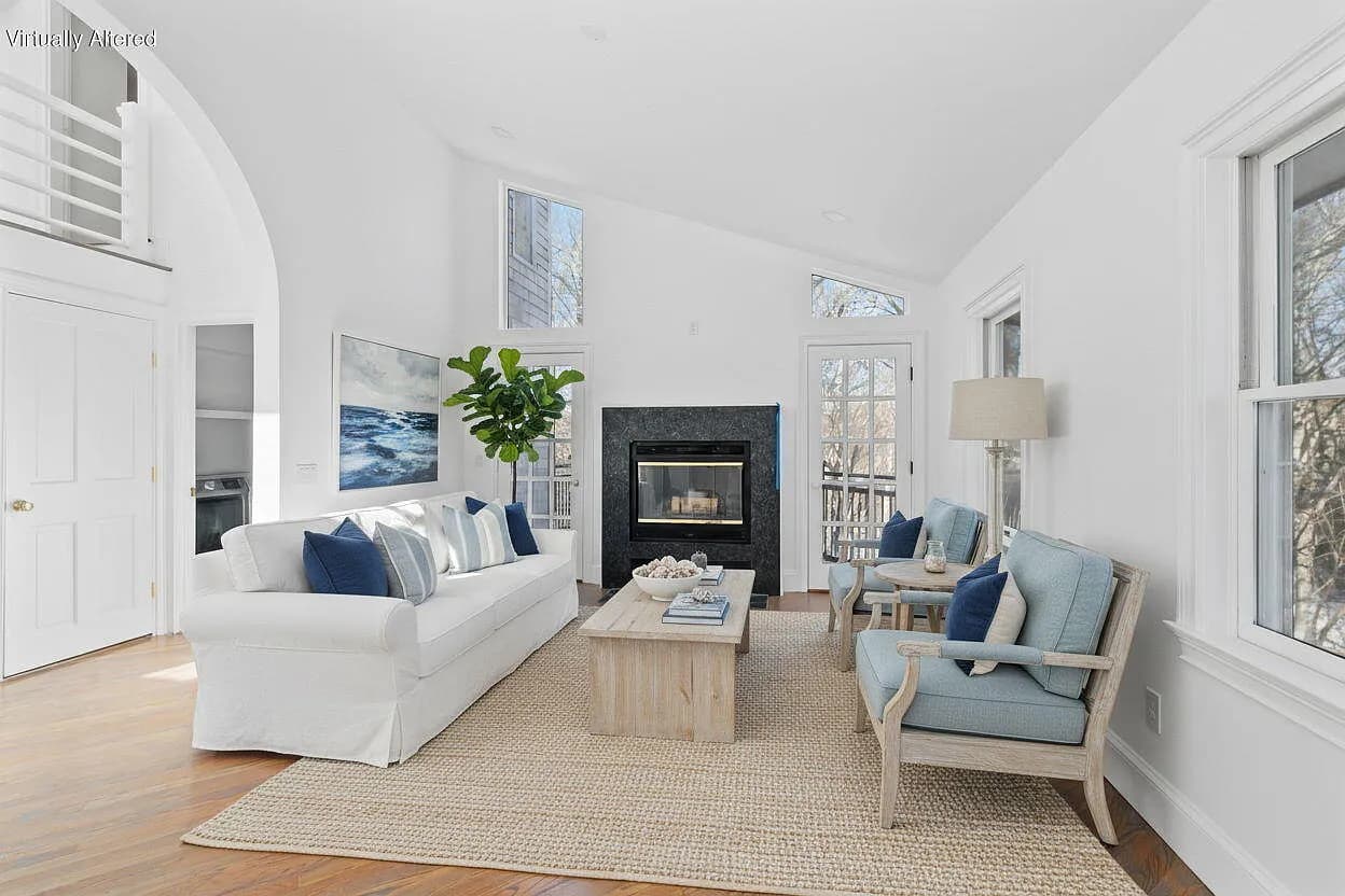 86 Harry Kemp Way #B - Photo 4