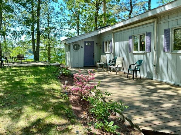 84 Lakewood Drive, Mashpee