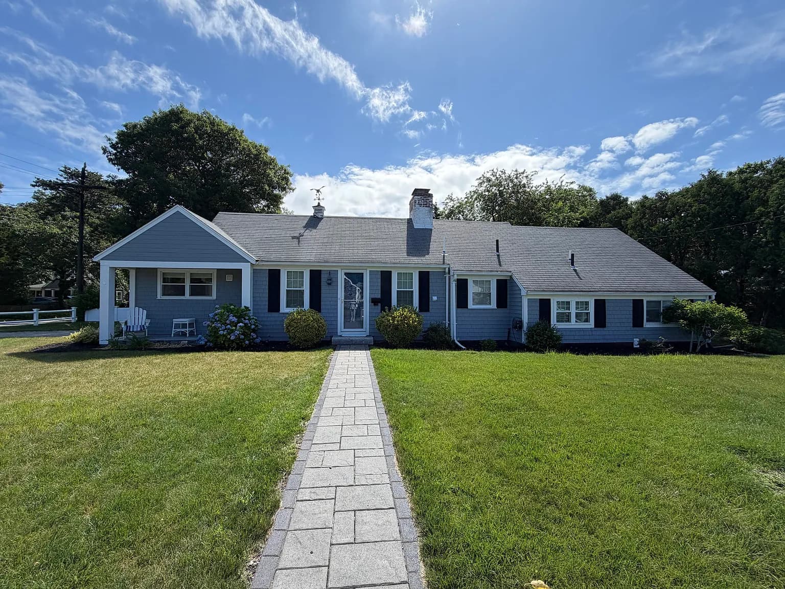 25 Sunset Drive - Photo 1