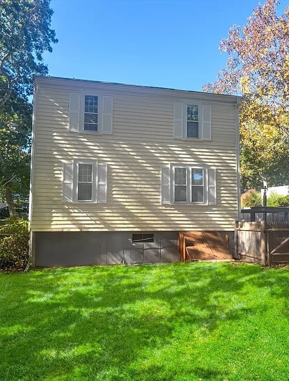 292 Megan Rd - Photo 2