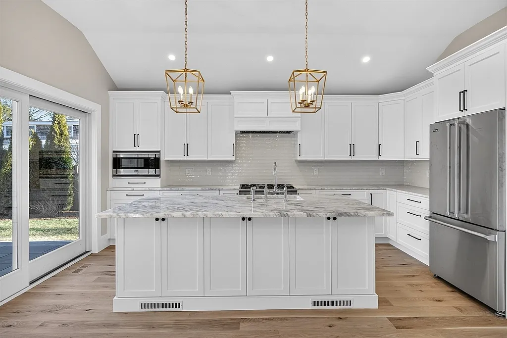 146 Scudder Rd - Photo 2