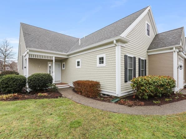 2 Amberwood Court UNIT 2, Buzzards Bay