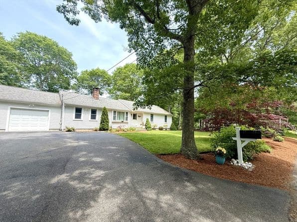48 Bridgets Path, Barnstable
