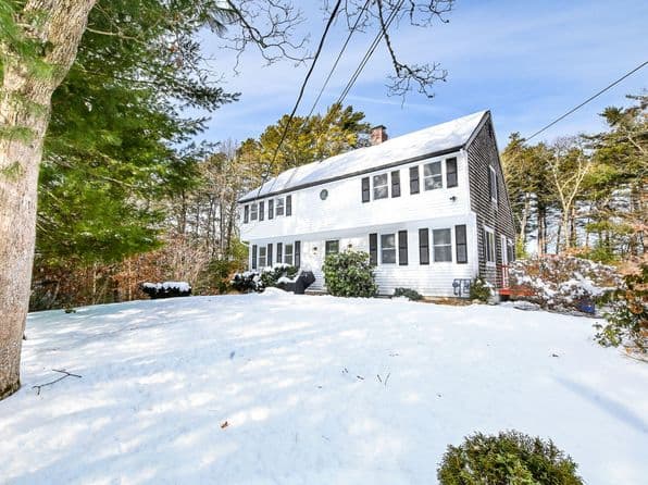 46 Service Road, East Sandwich