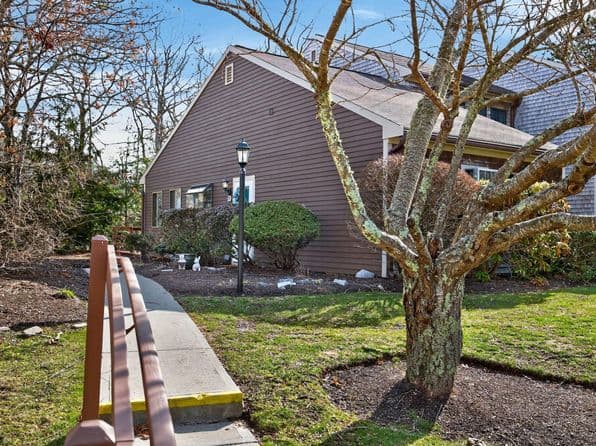 77 Roundhouse Road UNIT 77, Buzzards Bay