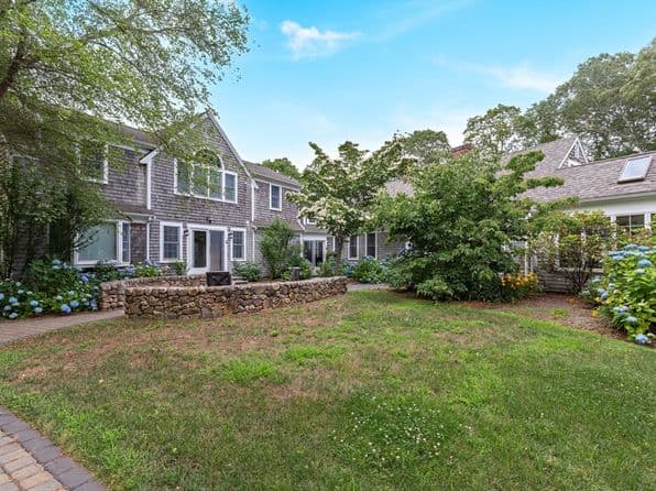 414 Eel, Osterville