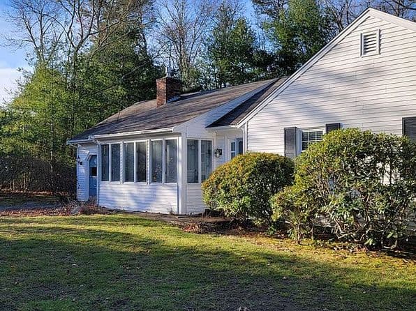 139 E Osterville Rd, Osterville