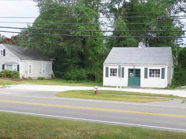 1134 &1142 Main Street, Chatham